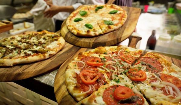 Pizzas caseras. Imagen ilustrativa de la noche de pizza libre del Club